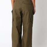Chelsea Chute Pants - Olive