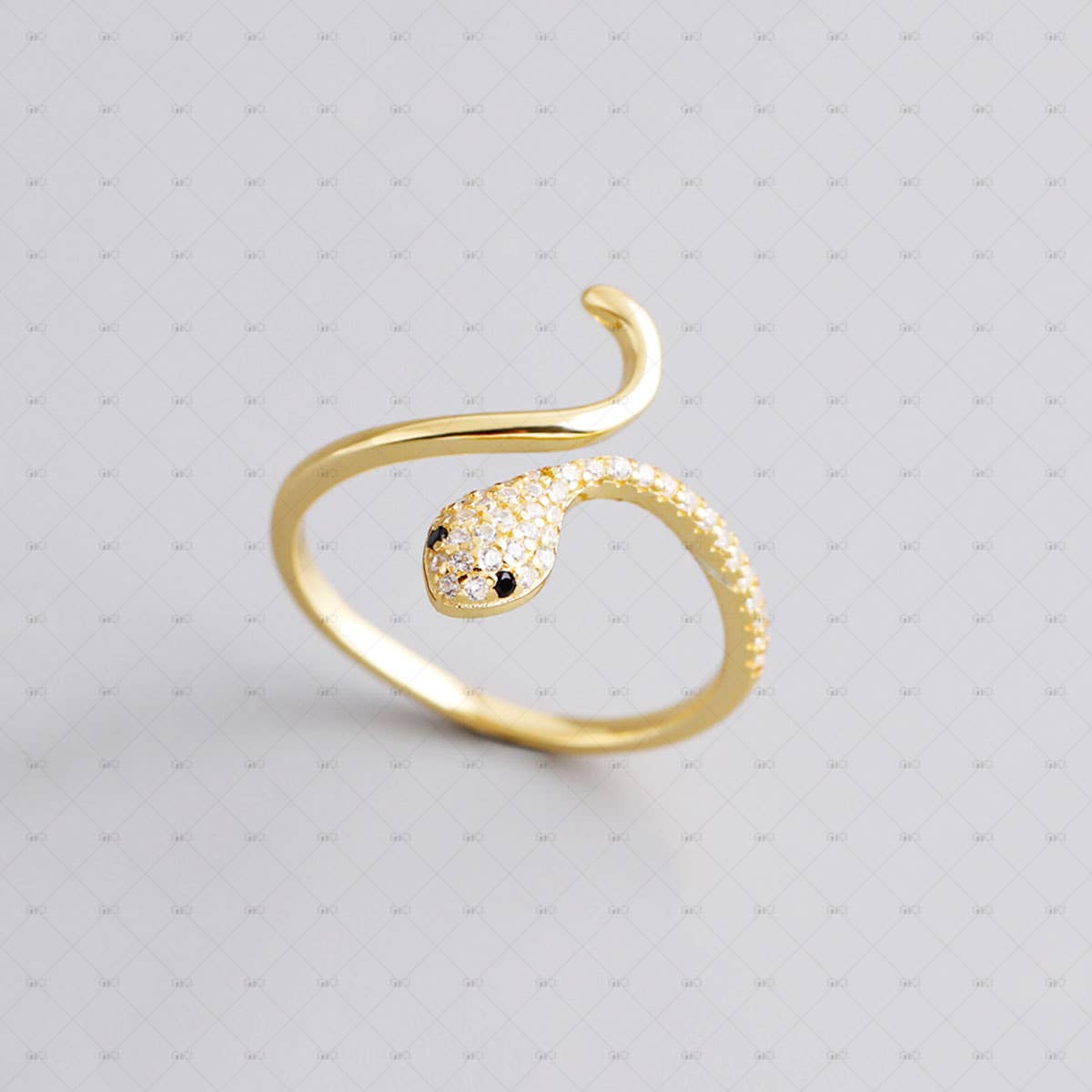 S925 Silver Snake Shape Single Black Eye Zirconia Ring