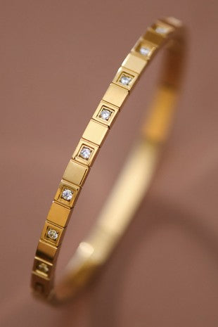 18K Waterproof Non-Tarnish Stainless Steel Bangle