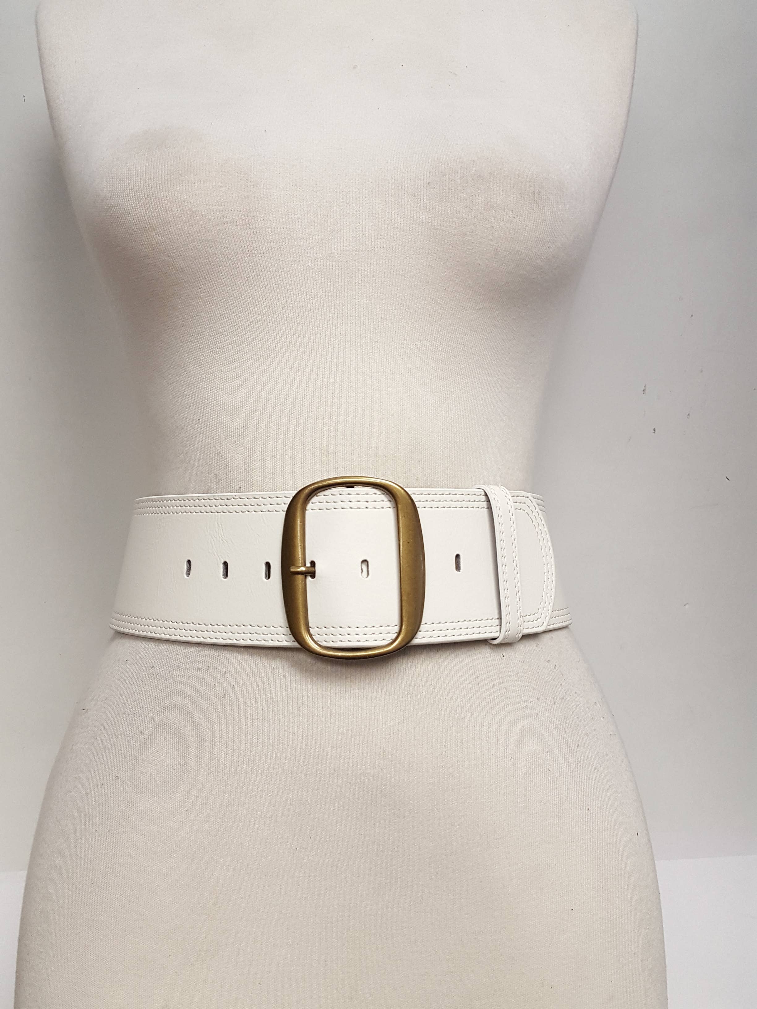 Wide Width Contour Waist Belt