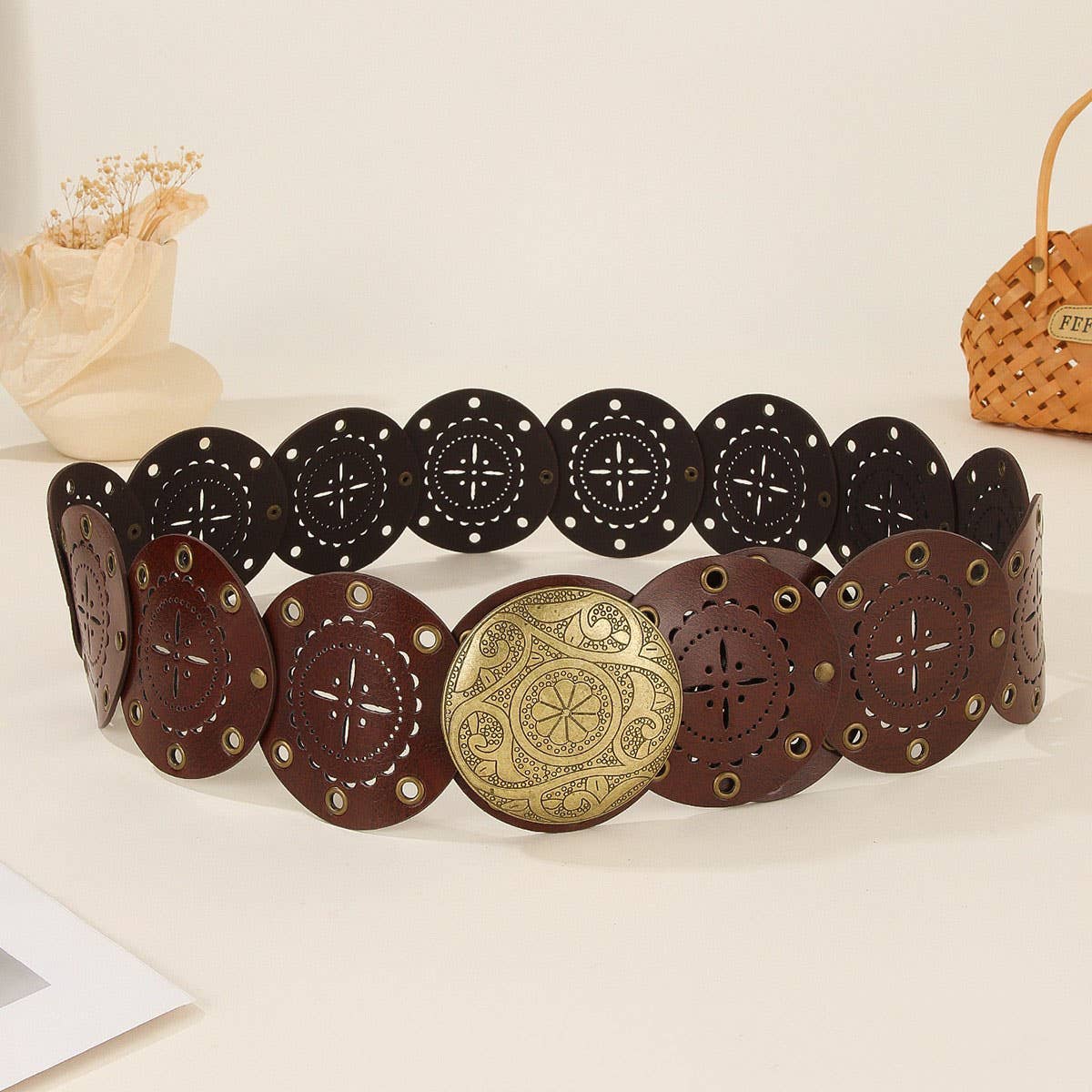 Western Style Circle Brass Buckle Belt