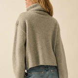 Mountain Fuzzy Turtleneck Sweater - Grey