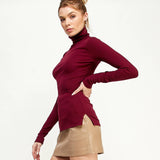 Lightweight Ribbed Turtleneck