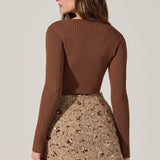 Lynly Ribbed Keyhole Sweater - Nutmeg