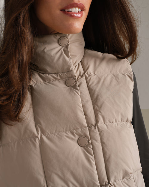 Powder Puffer - Beige Stone