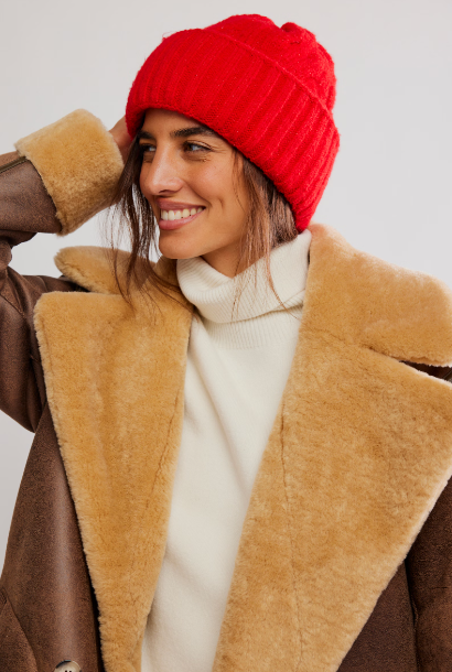 Coast Line Beanie - Bright Red