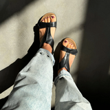 The Show Sandal - Black