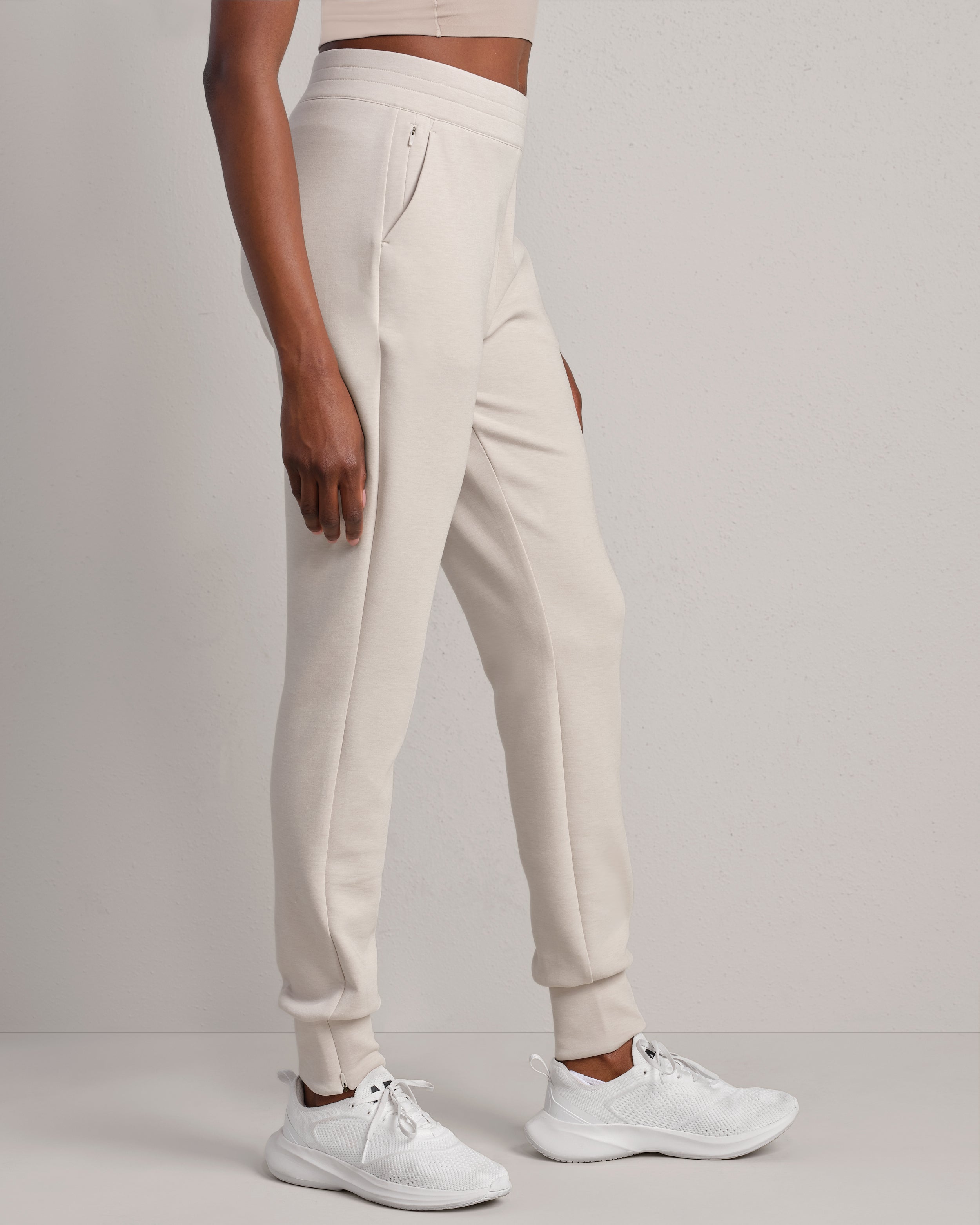 Dreamglow Taper Leg Pant